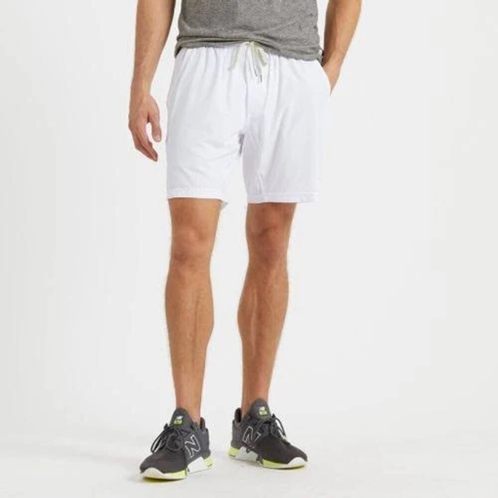 Vuori Kore Short Lined 7"